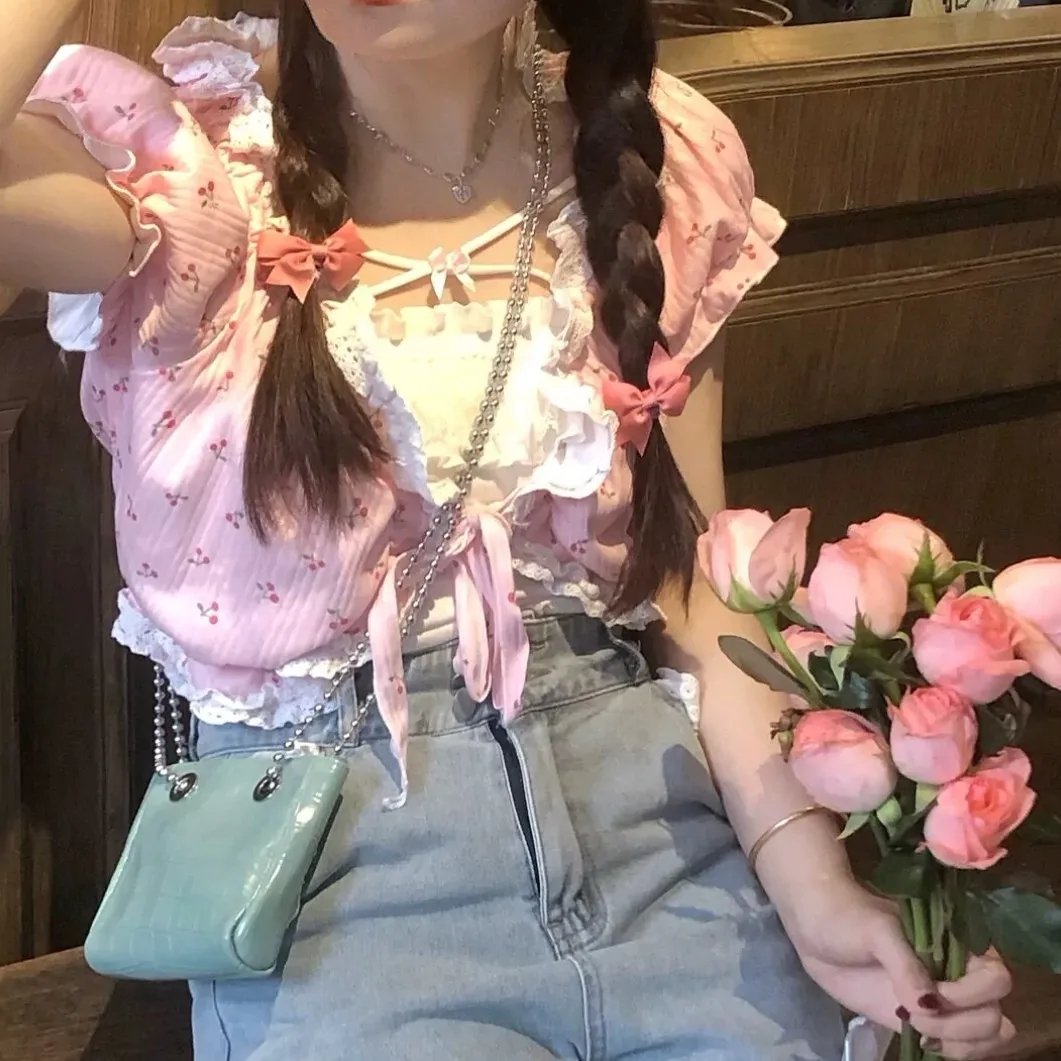 如月微笑